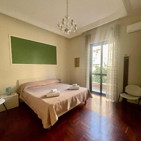 Apartament Dimora Di Maury A Due Passi Dai Trasporti E Da Ballaro Palermo Exterior foto