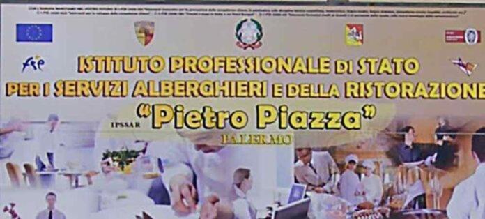 Apartament Dimora Di Maury A Due Passi Dai Trasporti E Da Ballaro Palermo Exterior foto